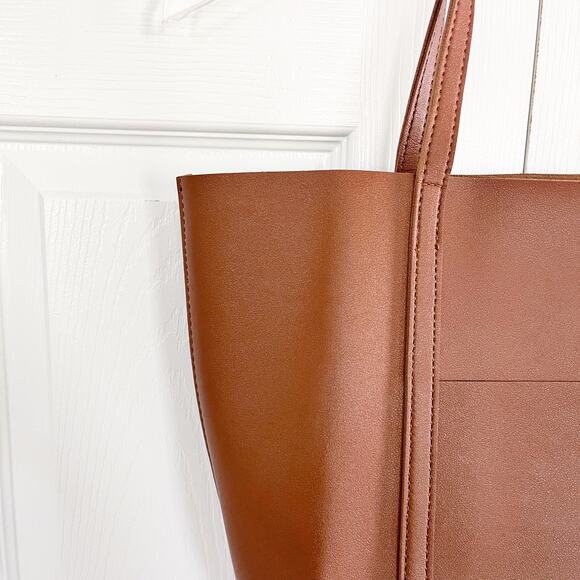 Henny and Lev Vegan Leather Danielle Tote Bag in Cognac - Picture 4 of 10